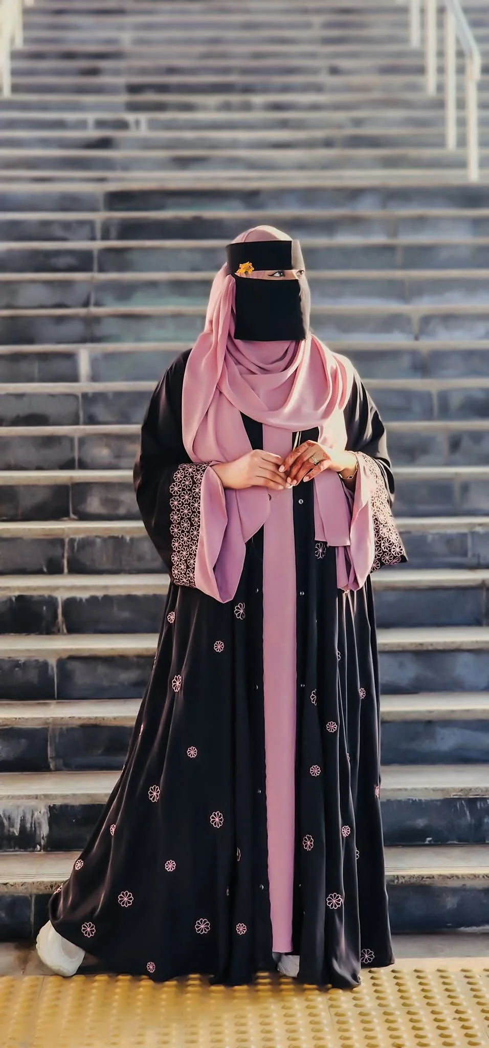 Premium Embroitare Abaya